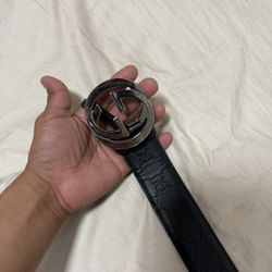 GUCCI BELT ( AUTHENTIC)