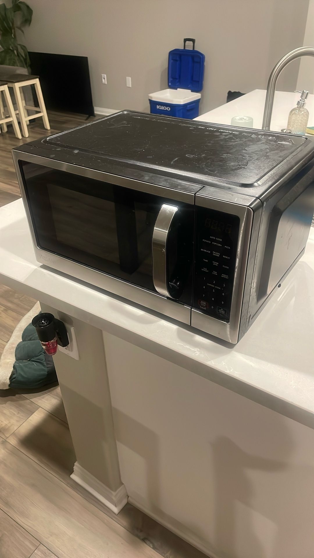 Microwave 