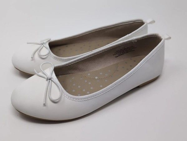 Girls' Diana Slip-On Ballet Flats White Shoes - Cat & Jack - SIZE 3