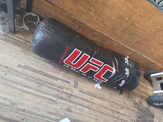 UFC Heavy Punching Bag