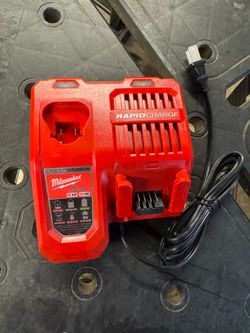 Milwaukee rapid charger