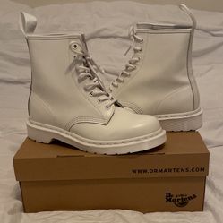 Doc Martens White