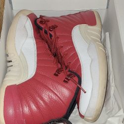 Jordan 12s Size 6