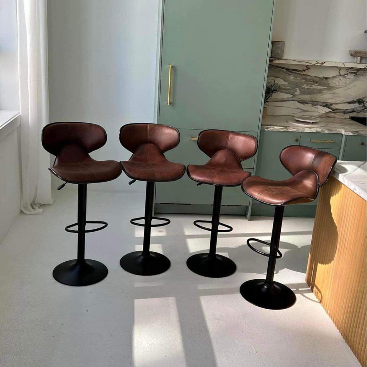 Bar Stools New in Original Packagings Set of 4 With Adjustable Height and 360 Degree Swivel Function.