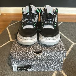 Air Jordan 3 Retro Green Glow