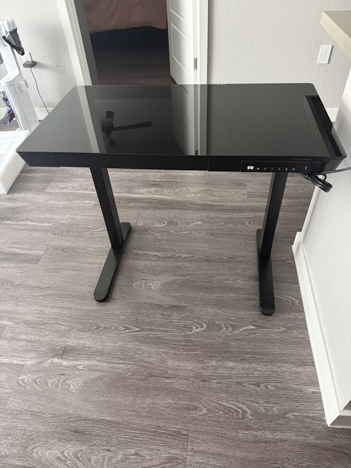Glass Adjustable Electric Desk with Wheels
