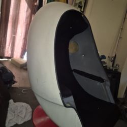 Original Lee West Alpha Egg Chair