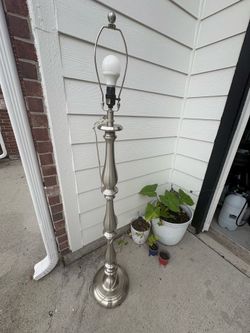 3foot+ Floor Lamp