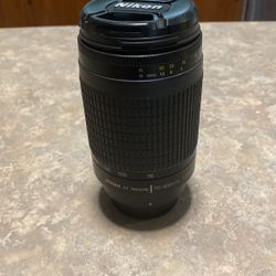 Nikon DSLR  LENCE WITH 70-300 MM