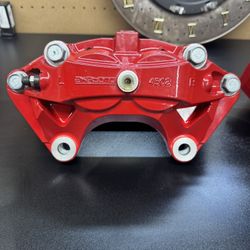 🔥 Infiniti Red Brake Caliper SET – OEM – Clean – Performance Look 🔥
