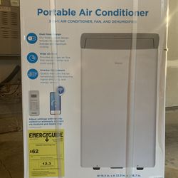 Danby 10,000 BTU Portable Upright Air Conditioner, Fan, Dehumidifier 