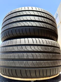 285/40/20 Lexani VOLTEC 285/40R20 Used Tires 285 40 20