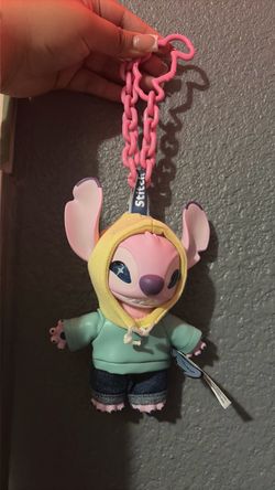Stitch Gen Z Street Style