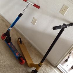 2 Scooter Like Very Good 1 Light Up Both For $45