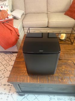 Bose bass module 700