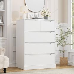 5 Drawer Dresser for Bedroom, Chest of Drawers with Storage, Wood Storage Chest Organizers with Cut-Out Handles
