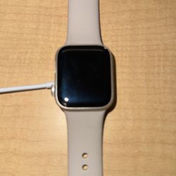 Apple Watch Se (Gen 2) 40 mm 
