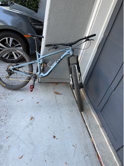 2023 Upgraded GT Sensor Sport full suspension mountain bike