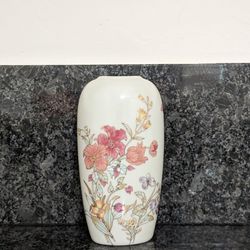 Takahashi HOPE San Francisco Porcelain Vase