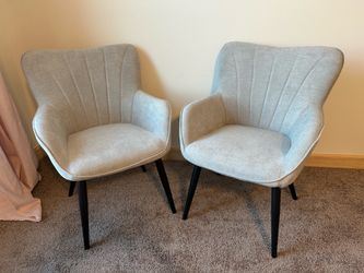 Set of 2 Light Gray Accent Chairs