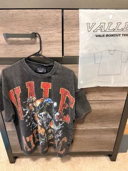 Vale Tee