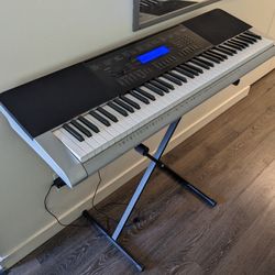 Casio 76-Key Semi Weighted Piano Keyboard - 600 tones, 180 rhythms, 87 ethnic, 20 piano patterns (Wk-220 MSRP $400)