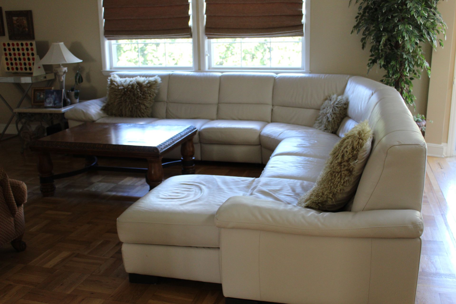 Cream Color Leather Sectional W/chaise