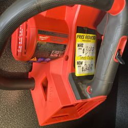 Milwaukee M18 FUEL 14” Brushless Top Handle Chainsaw