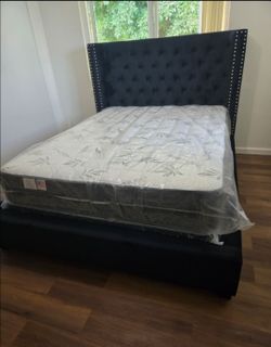 Queen Bed Frame With Mattress