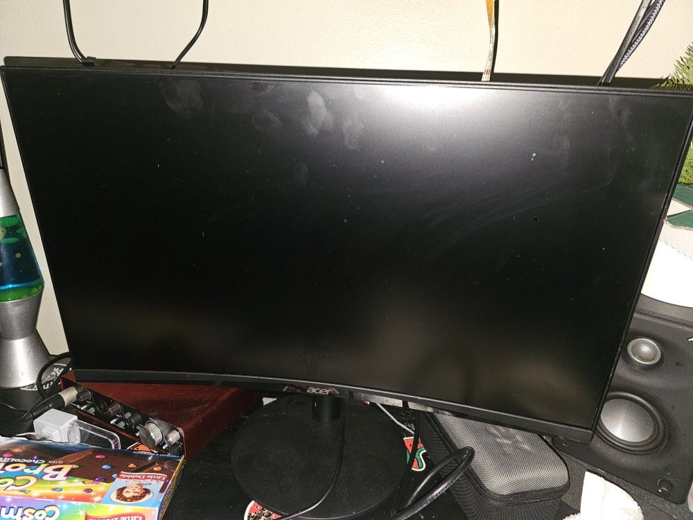 acer Nitro ED240Q Curved 24-inch