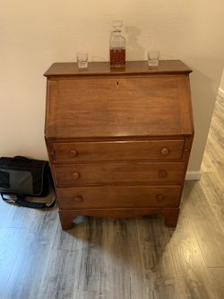 Nice wooden desk / chest. 475$