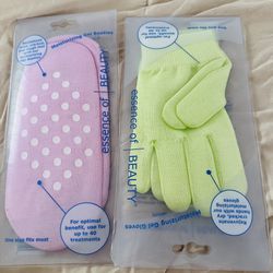 Essence Of Beauty Moisturizing Gel Gloves And Booties