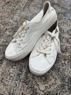 Women’s White Tennis Shoes (size 8)
