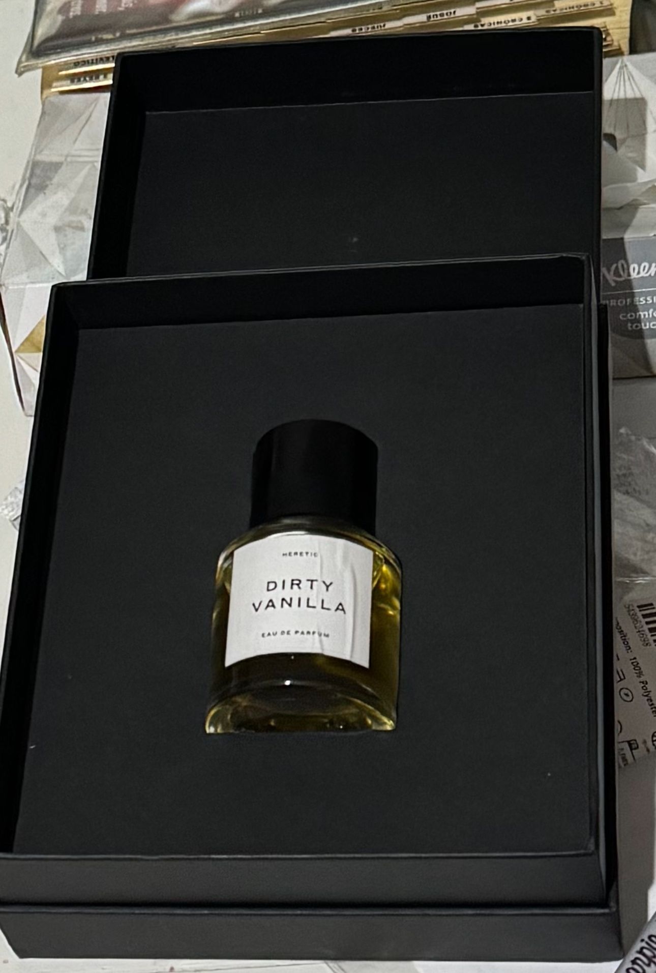 DIRTY VANILLA   HERETIC ARTISAN FRAGRANCE CREATED IN SMALL BATCHES MADE FROM NATURALLY DERIVED MATERIALS