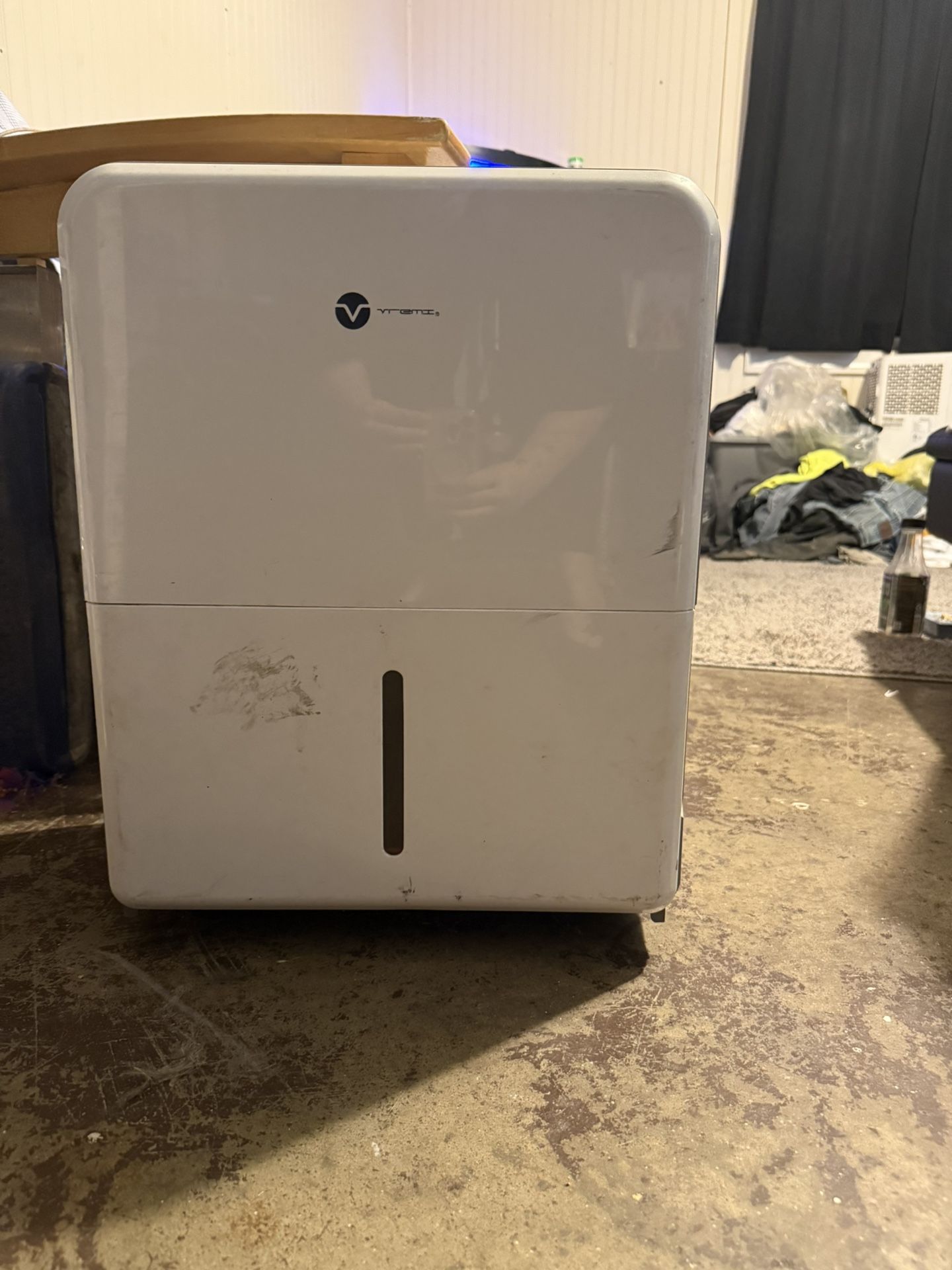 De-humidifier