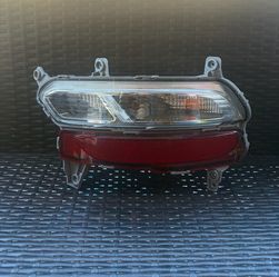 2020 2021 2022 KIA Sportage Rear Bumper Right Passenger Side Reflector Light OEM