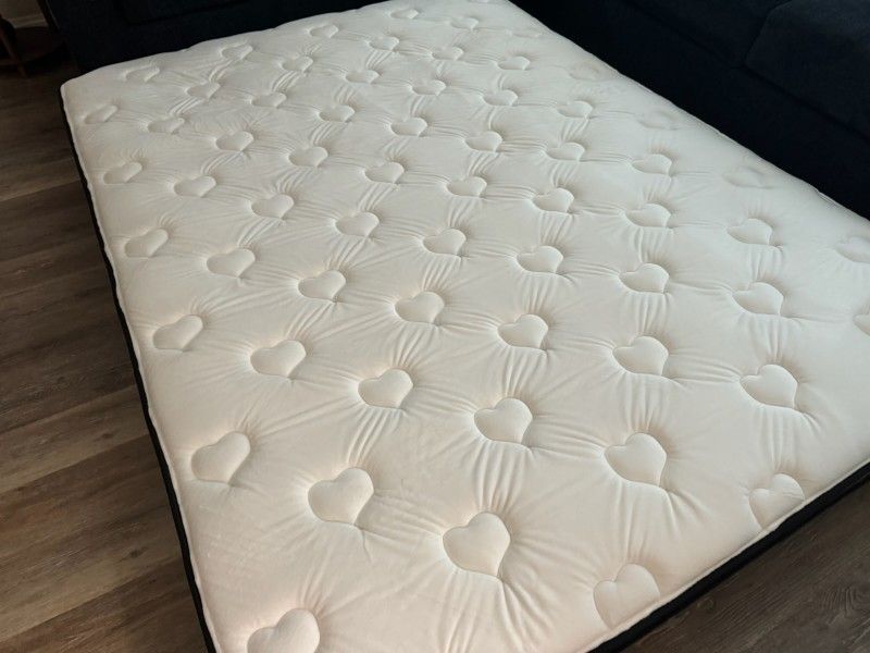 Queen Mattress 