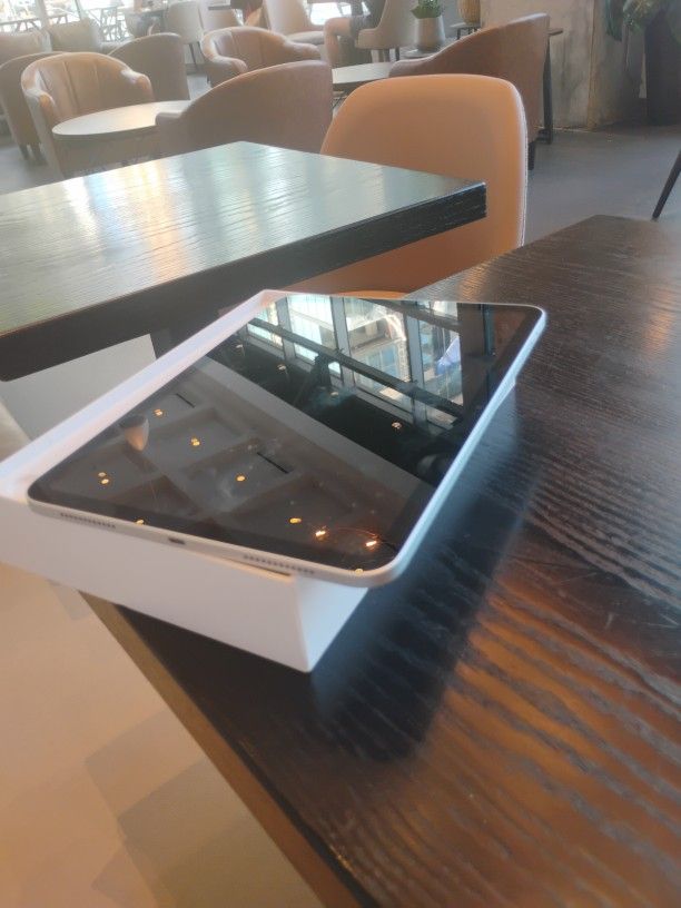 iPad 10th Generation 128 GB