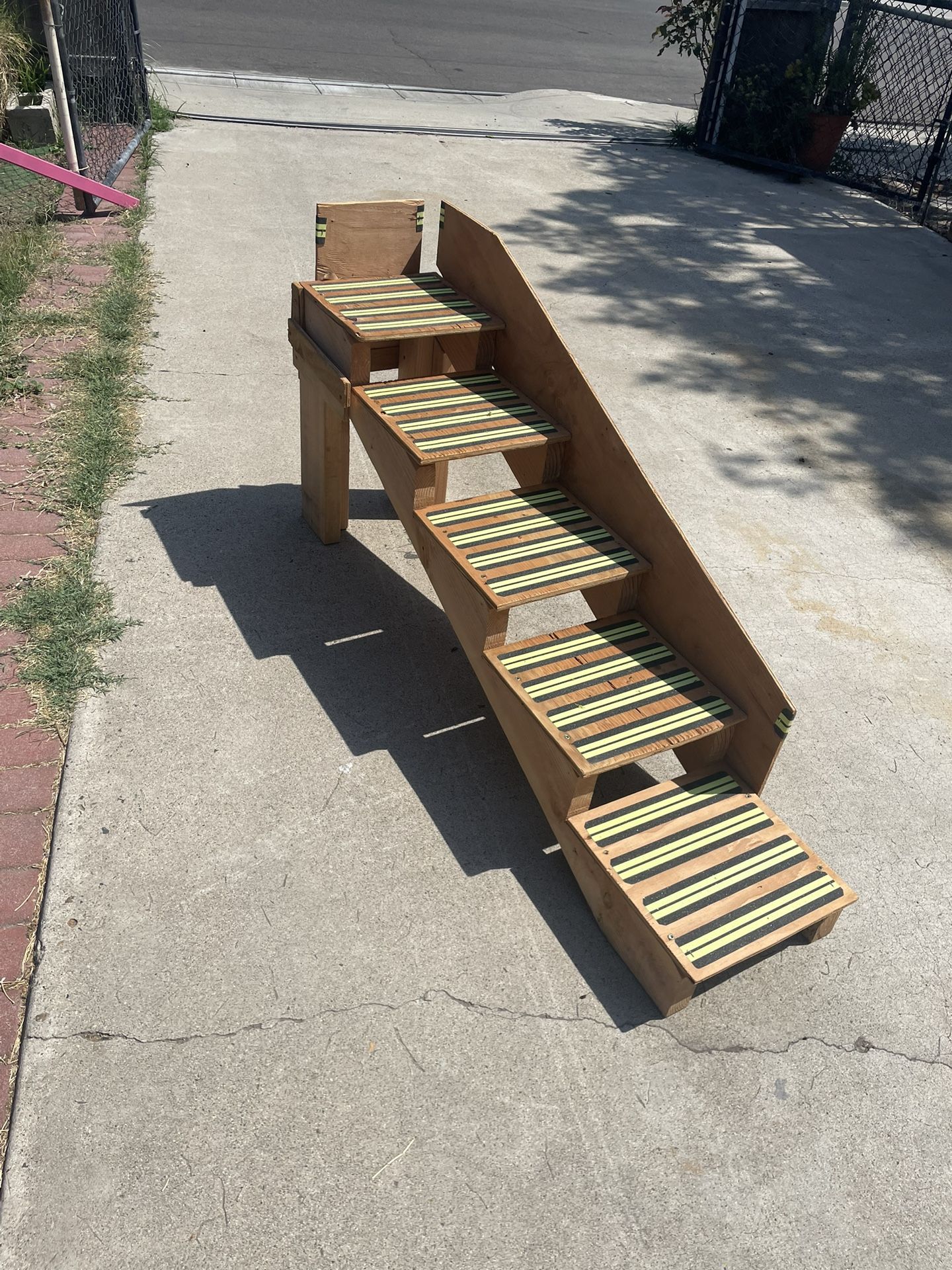 Large dog steps for bed