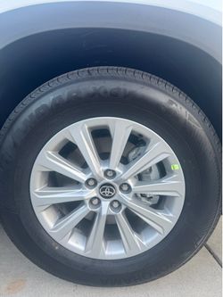 Toyota tires and rims