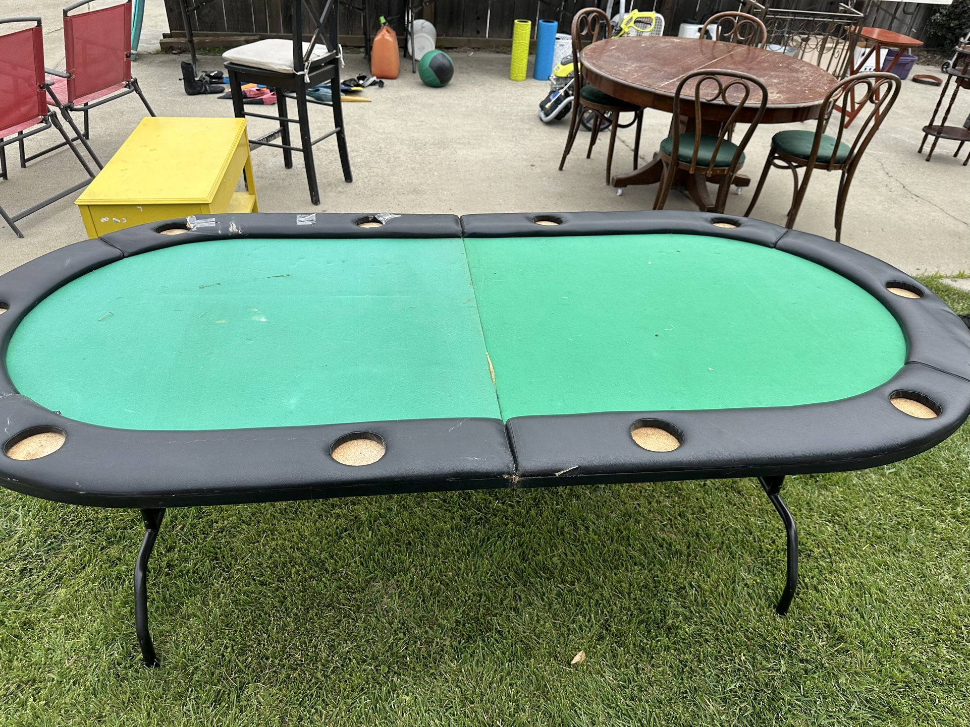 Poker table