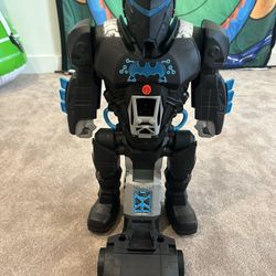 Fisher-Price Imaginext DC Super Friends Batman Toy Bat-Tech Batbot Playset 2-Ft-Tall Robot