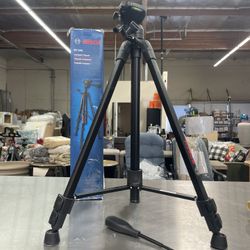 Bosch Compact Tripod with Extendable Height