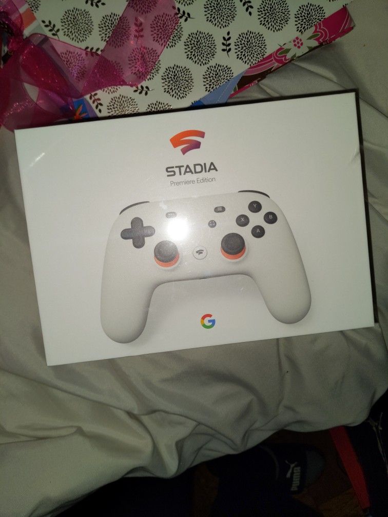 Stadia Premiere Sealed Chromecast Ultra Sealed