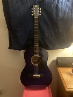Rouge Acoustic Guitar (blue)