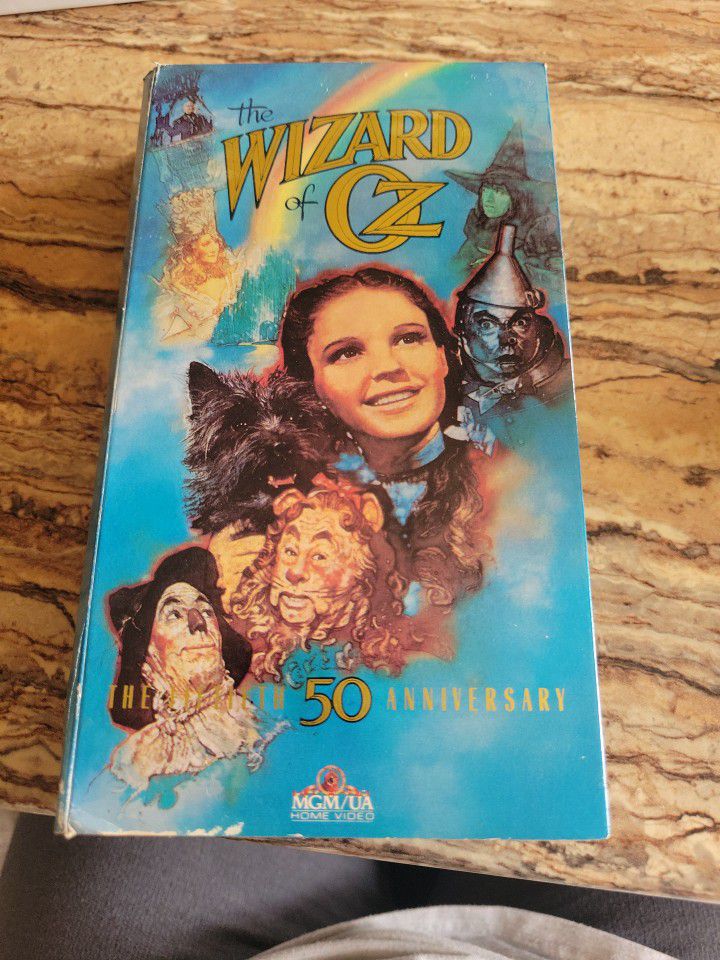 Vhs Wizard Of Oz 50th Anniversary Collectable 