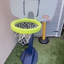Kids basketball court
