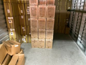 🚨 SMOKE SHOPS: 60K LOT, $2/UNIT — RETAILS $15-20+ 🚨
