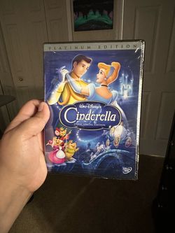 Disney Cinderella Platinum Edition 2-Disc DVD – Sealed 2005 w/ Necklace