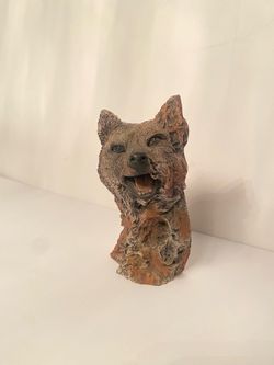 Vintage Wolf Head Bust Figurine / bookend Heavy Resin 6 inches Made in Indonesia